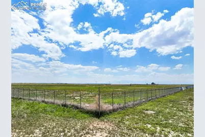 Par 3 Bush Road, Avondale, CO 81022 - Photo 14