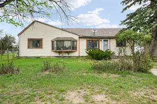 127 3rd St, Monument, CO 80132 - Photo 1