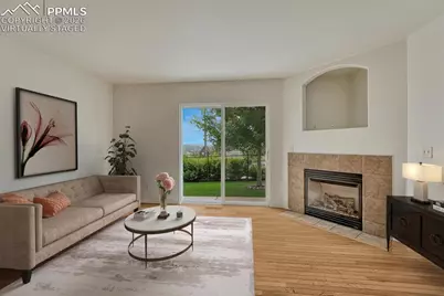 264 Pecan Garden View, Colorado Springs, CO 80904 - Photo 4