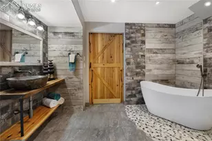 540 Fox Run Cir, Colorado Springs, CO 80921 - Photo 8