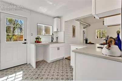 611 Maple Street, Colorado Springs, CO 80903 - Photo 12