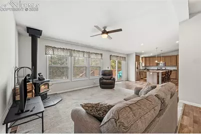 67 Mohawk Circle, Florissant, CO 80816 - Photo 8