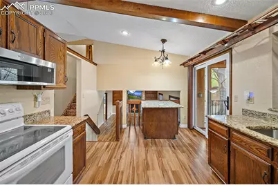 2420 Heatherdale Drive, Colorado Springs, CO 80915 - Photo 14