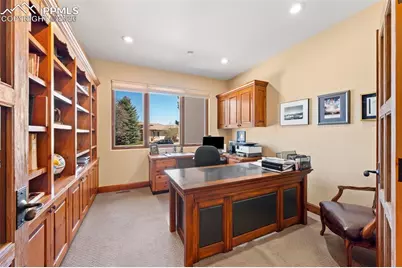 3820 Camels View, Colorado Springs, CO 80904 - Photo 18