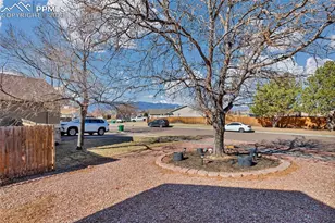 615 Sand Creek Dr, Colorado Springs, CO 80916 - Photo 2