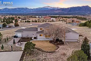 1730 Alamosa Dr, Colorado Springs, CO 80920 - Photo 2