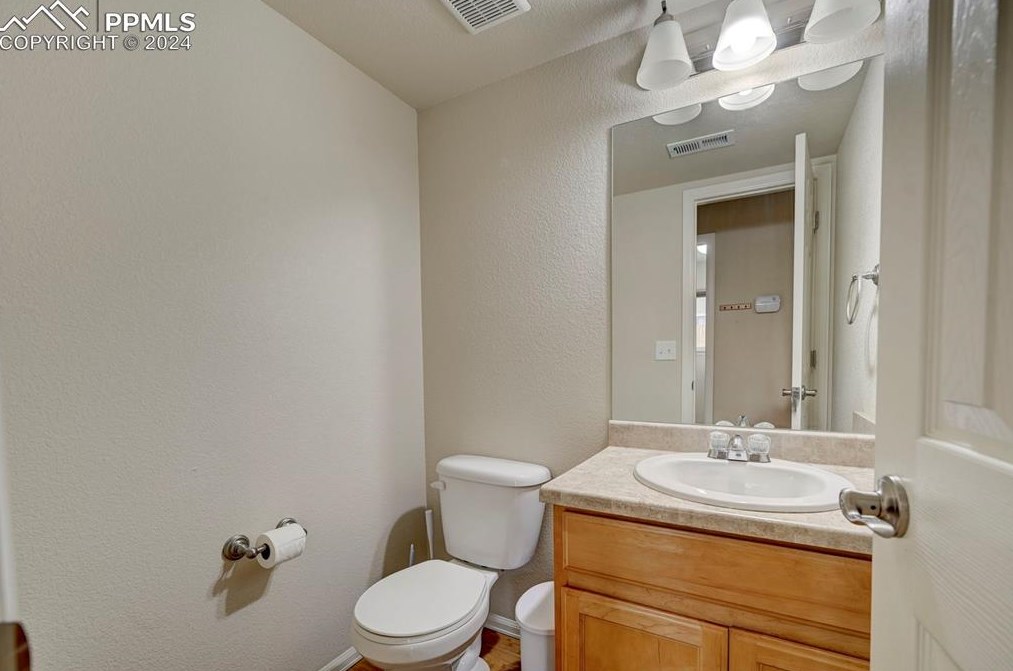 6979 Red Cardinal Loop, Colorado Springs CO 80908-5650 exterior