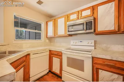 3656 Iguana Drive, Colorado Springs, CO 80910 - Photo 12