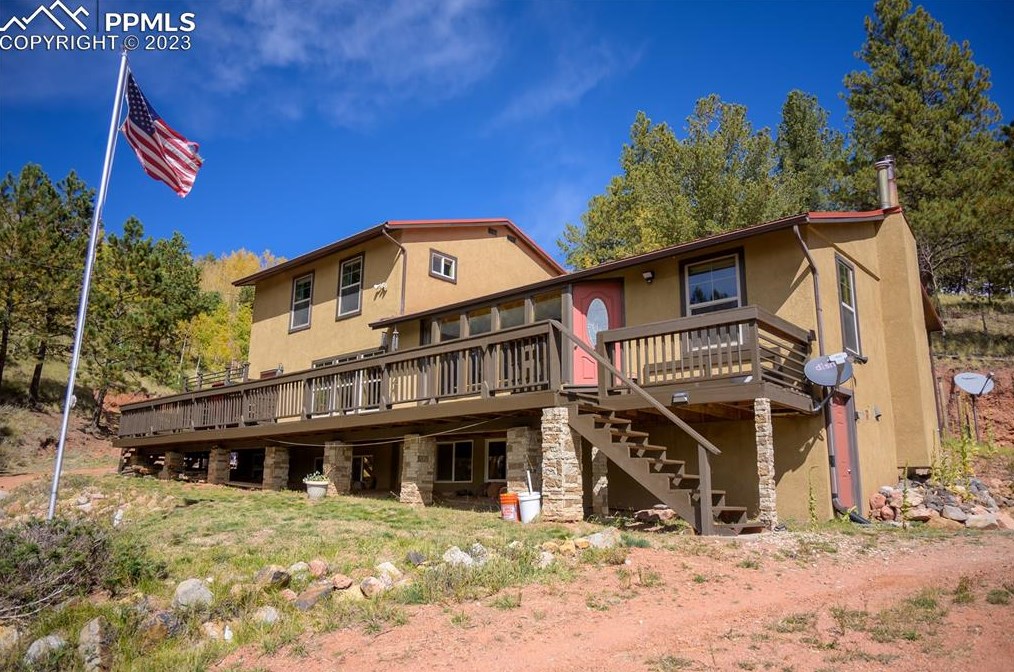 275 Pikes Peak Dr, Divide, CO 80814
