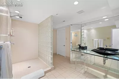 18 2nd Street, Colorado Springs, CO 80906 - Photo 34