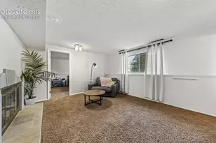 70 Bridle Trail, Pueblo, CO 81005 - Photo 14