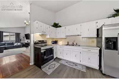 70 Bridle Trail, Pueblo, CO 81005 - Photo 6
