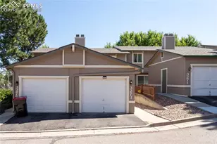 3273 Hearthridge Cir, Colorado Springs, CO 80918 - Photo 2