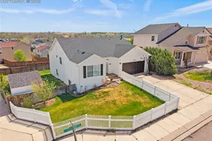 8929 Celebrity Ct, Fountain, CO 80817 - Photo 2