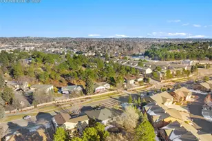2383 Collegiate Dr, Colorado Springs, CO 80918 - Photo 36