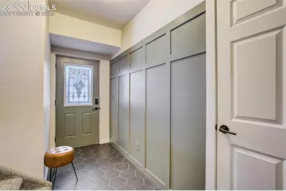 6009 Olympic Road, Manitou Springs, CO 80829 - Photo 4