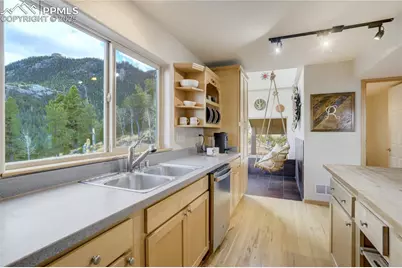 6009 Olympic Road, Manitou Springs, CO 80829 - Photo 12