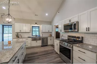 412 Obsidian Drive, Florissant, CO 80816 - Photo 14