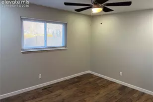 2511 Sonoma Dr, Colorado Springs, CO 80910 - Photo 12