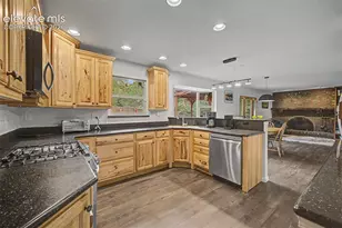 130 E Mikado Dr, Colorado Springs, CO 80919 - Photo 14