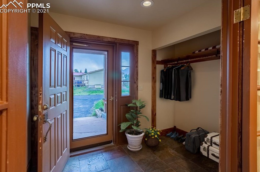 301 S Fourth St, Horn Creek, CO 81252