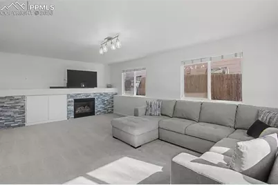 5729 Huerfano Drive, Colorado Springs, CO 80923 - Photo 16