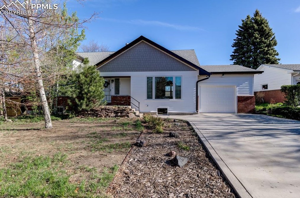 2471 Clarkson Dr, Colorado Springs, CO 80909-1205