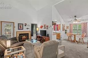 2338 Troy Ct, Colorado Springs, CO 80918 - Photo 2