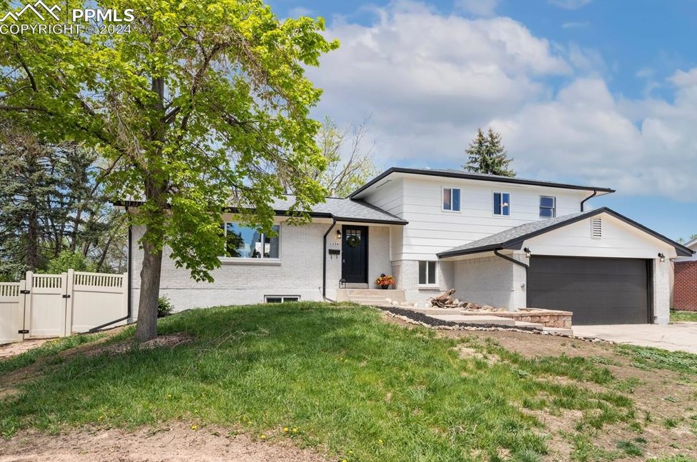 1334 Sorrento Dr, Colorado Springs, CO 80910