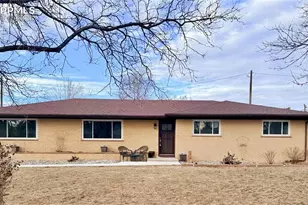 1608 Mt View Ln, Colorado Springs, CO 80907 - Photo 1