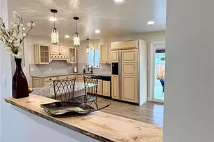 1608 Mt View Ln, Colorado Springs, CO 80907 - Photo 12