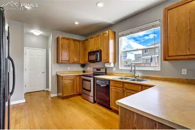 2087 Capital Drive, Colorado Springs, CO 80951 - Photo 12