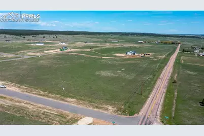 11970 Woodridge Terrace, Colorado Springs, CO 80908 - Photo 2