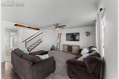 8984 Vanderwood Road, Colorado Springs, CO 80908 - Photo 12