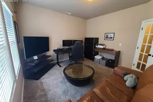 7060 New Meadow Dr, Colorado Springs, CO 80923 - Photo 6