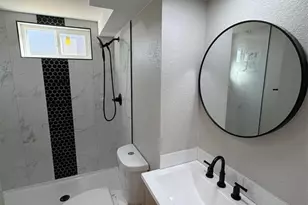 1121 Westmoor Dr, Colorado Springs, CO 80904 - Photo 18