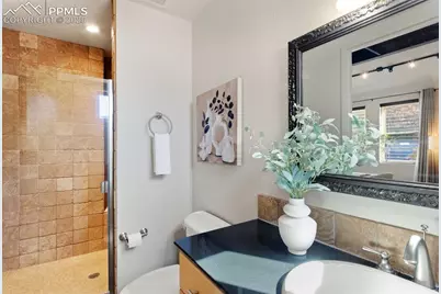 906 Manitou Avenue #201, Manitou Springs, CO 80829 - Photo 32
