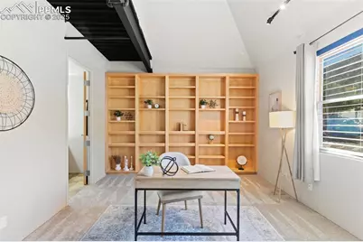 906 Manitou Avenue #201, Manitou Springs, CO 80829 - Photo 28