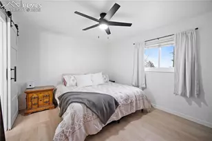 622 Paradise Ln, Colorado Springs, CO 80904 - Photo 12