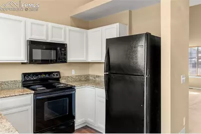 7110 Arrowroot Avenue, Colorado Springs, CO 80922 - Photo 12