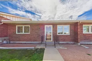 2137 Chautard Dr, Pueblo, CO 81005 - Photo 2