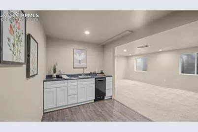 6915 Hillock Drive, Colorado Springs, CO 80922 - Photo 30