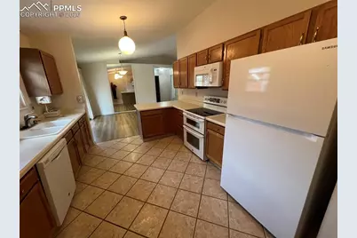 2580 Patriot Heights, Colorado Springs, CO 80904 - Photo 10