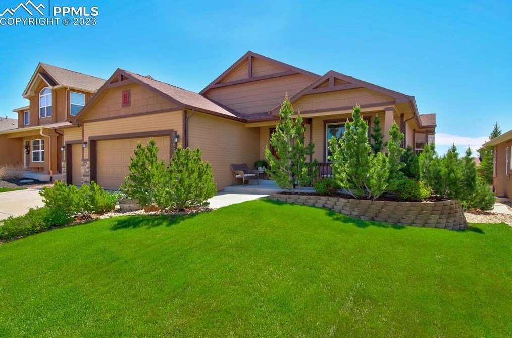 6069 Leon Young Dr, Colorado Springs, CO 80924-2035