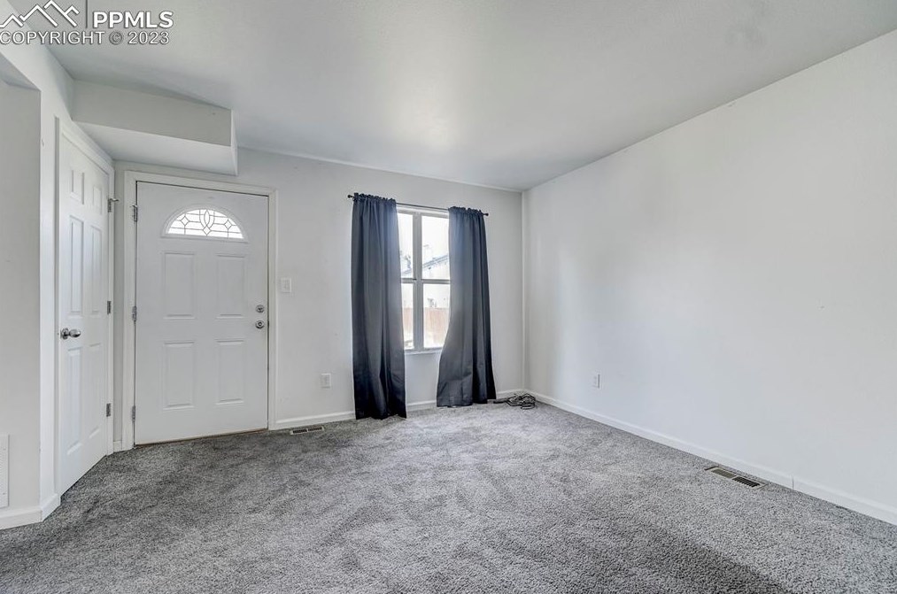 4318 Hawks Lookout Ln, Colorado Springs, CO 80916-2467