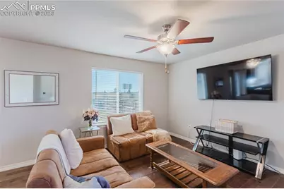 6149 Mumford Drive, Colorado Springs, CO 80925 - Photo 12