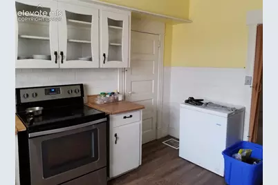 2423 E St Vrain Street, Colorado Springs, CO 80909 - Photo 8