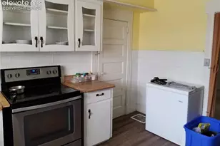 2423 E St Vrain St, Colorado Springs, CO 80909 - Photo 8