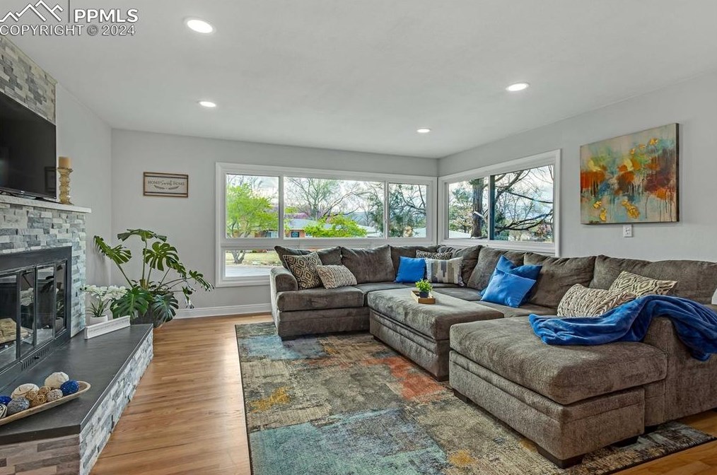 1123 Logan Pl, Colorado Springs CO 80909-3730 exterior