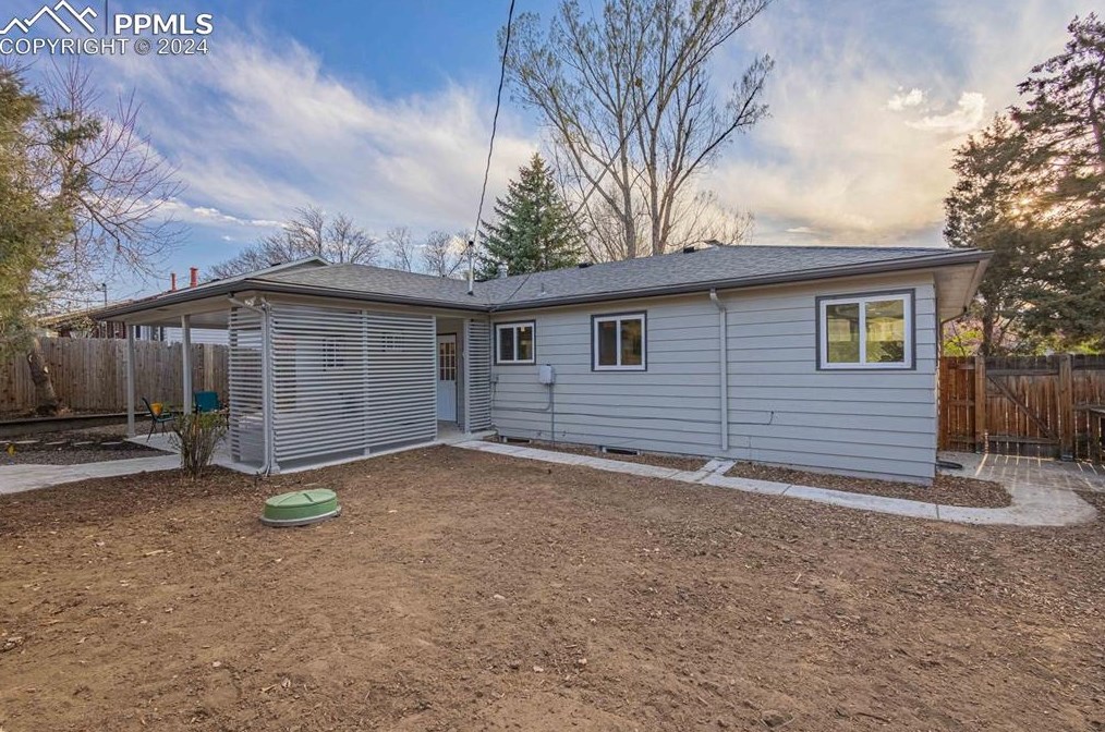 1123 Logan Pl, Colorado Springs CO 80909-3730 exterior